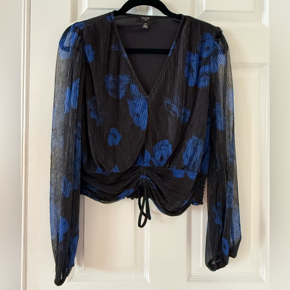 T238- Have Black and Blue Patterned Blouse